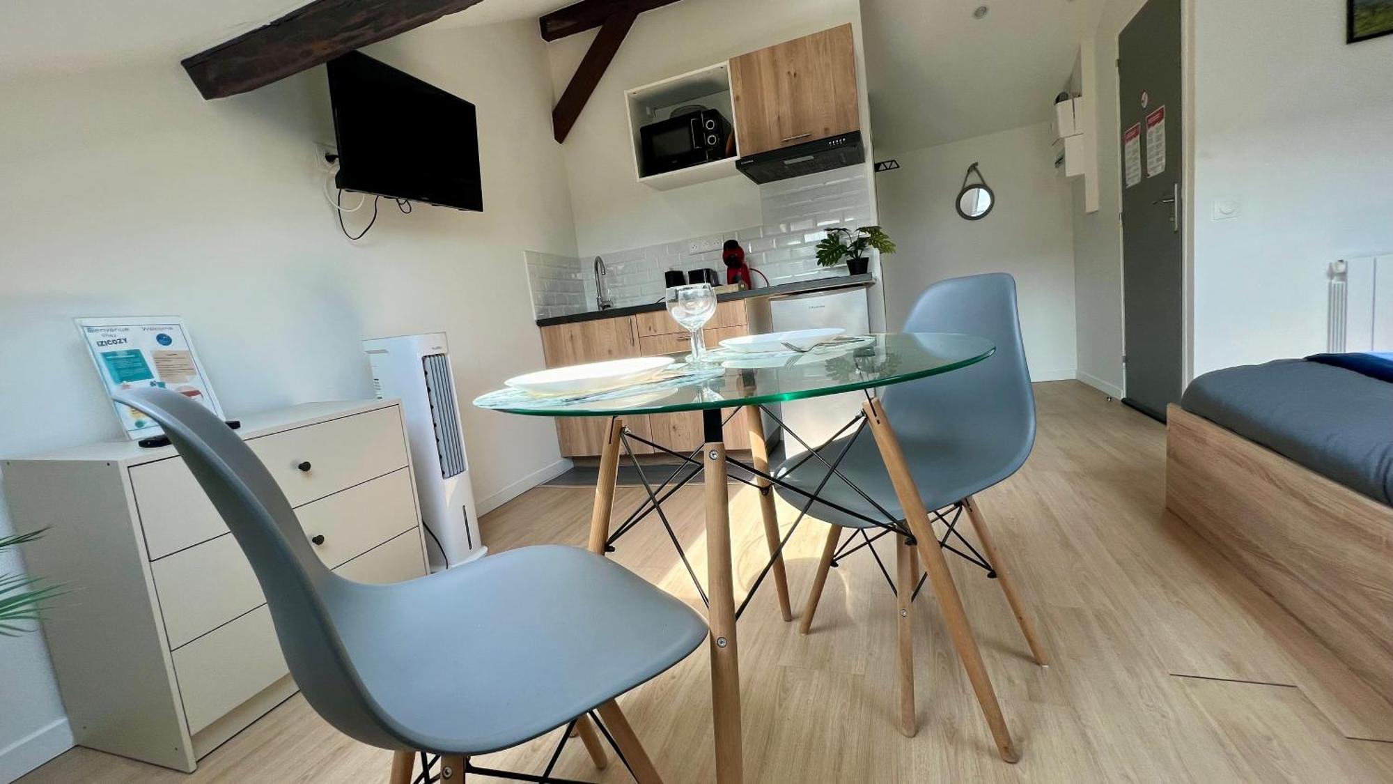 Studios Cozy 2A4 Pers Avec Jardin I Proche Futuroscope Châtellerault Extérieur photo